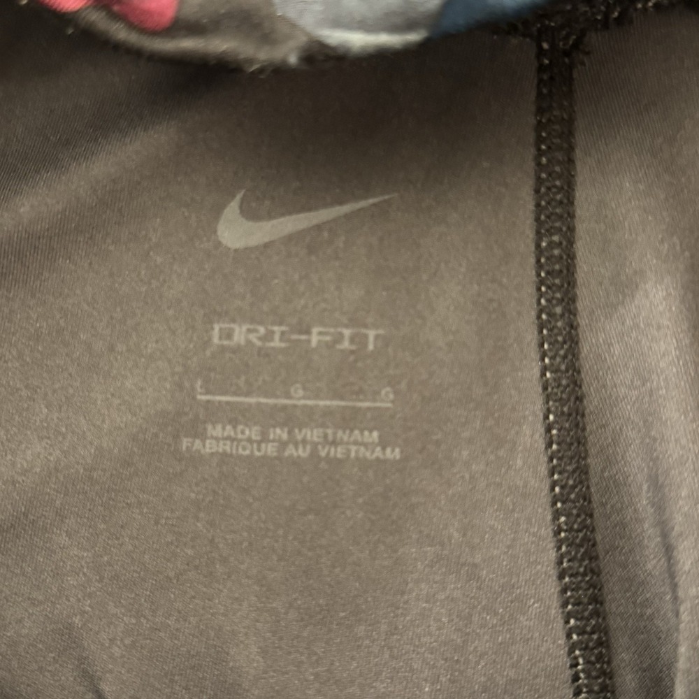 Nike One 7" Shorts Floral Print Tight Fit Mid Rise Large Women's Activewear Yoga - Picture 4 of 5